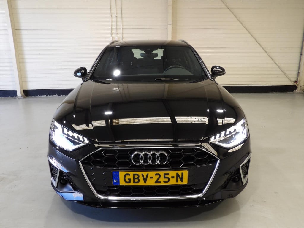 Audi A4 35 tfsi 150pk mhev s tronic s line