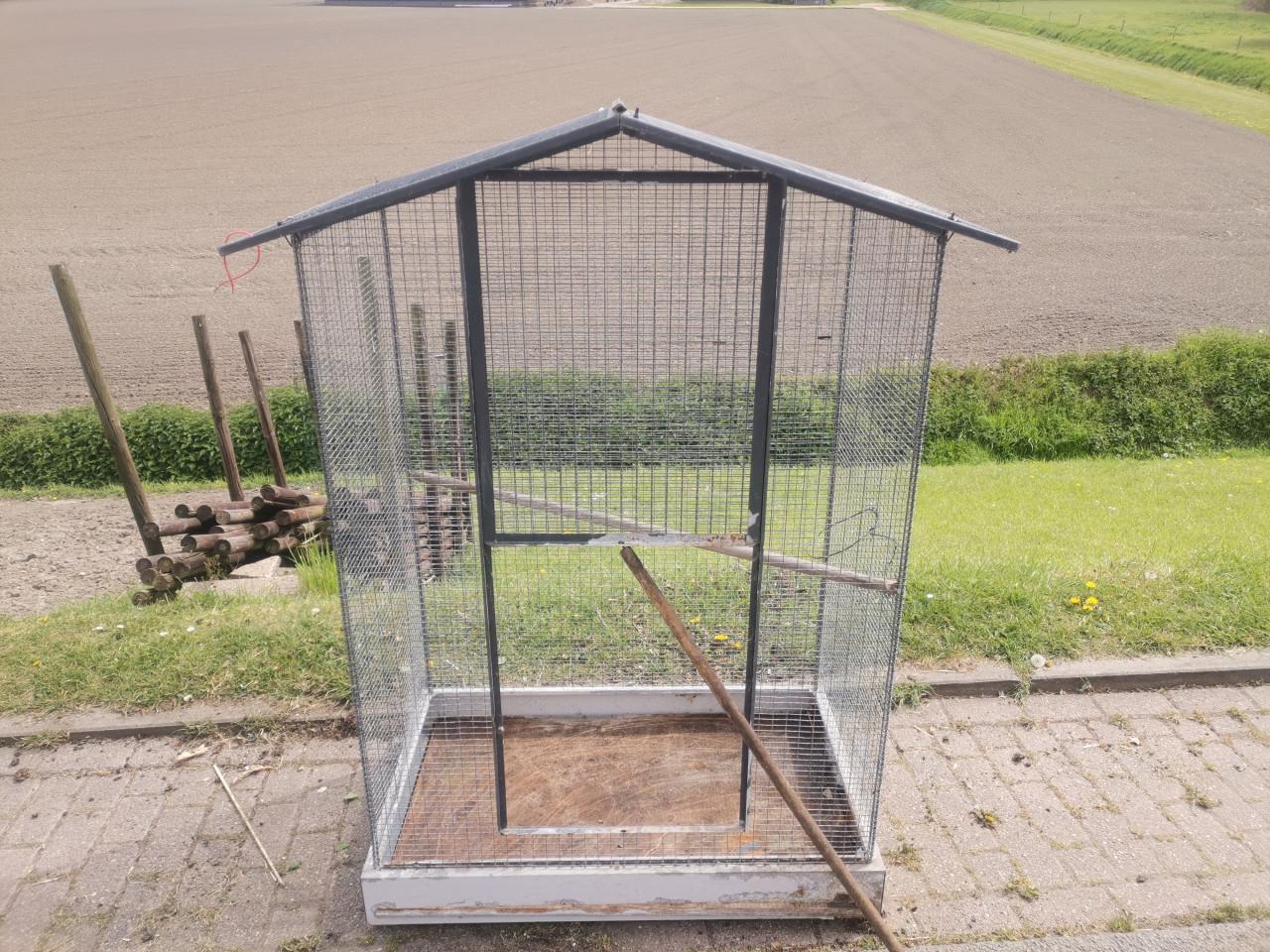 Volière /grote (vogel) kooi