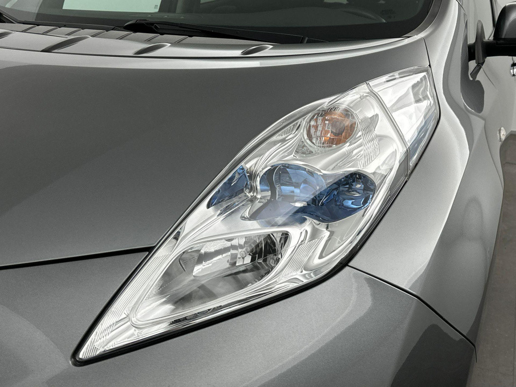 Nissan Leaf business edition 30 kwh | navigatie | leder | stoel + stuurverw