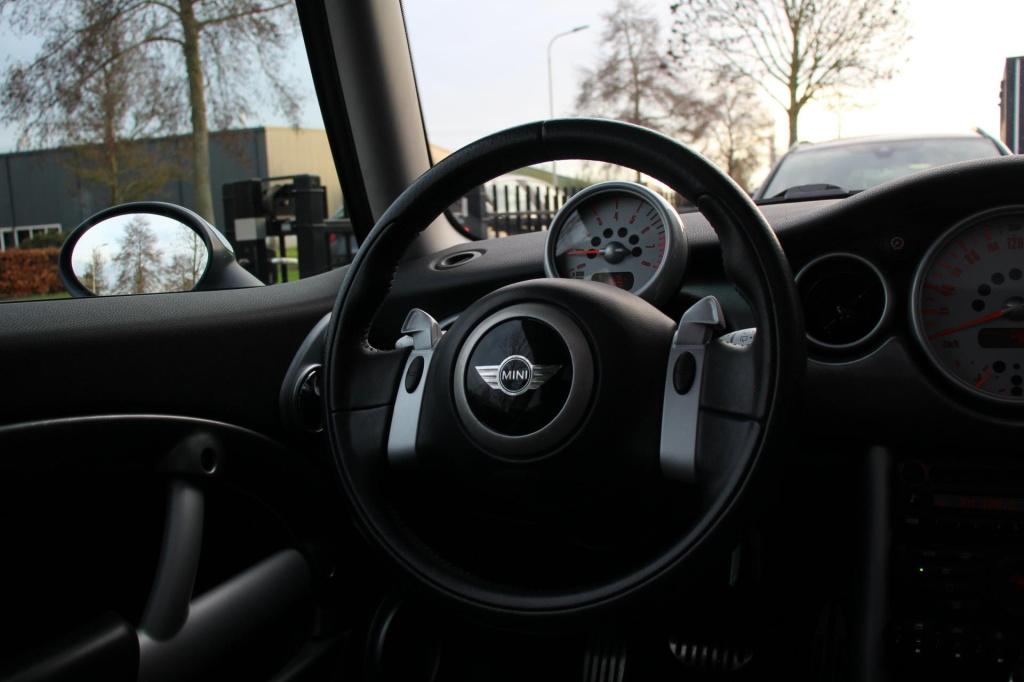 Mini Cooper mini 1.6 aut. john cooper works - pano - xenon - leder - harman