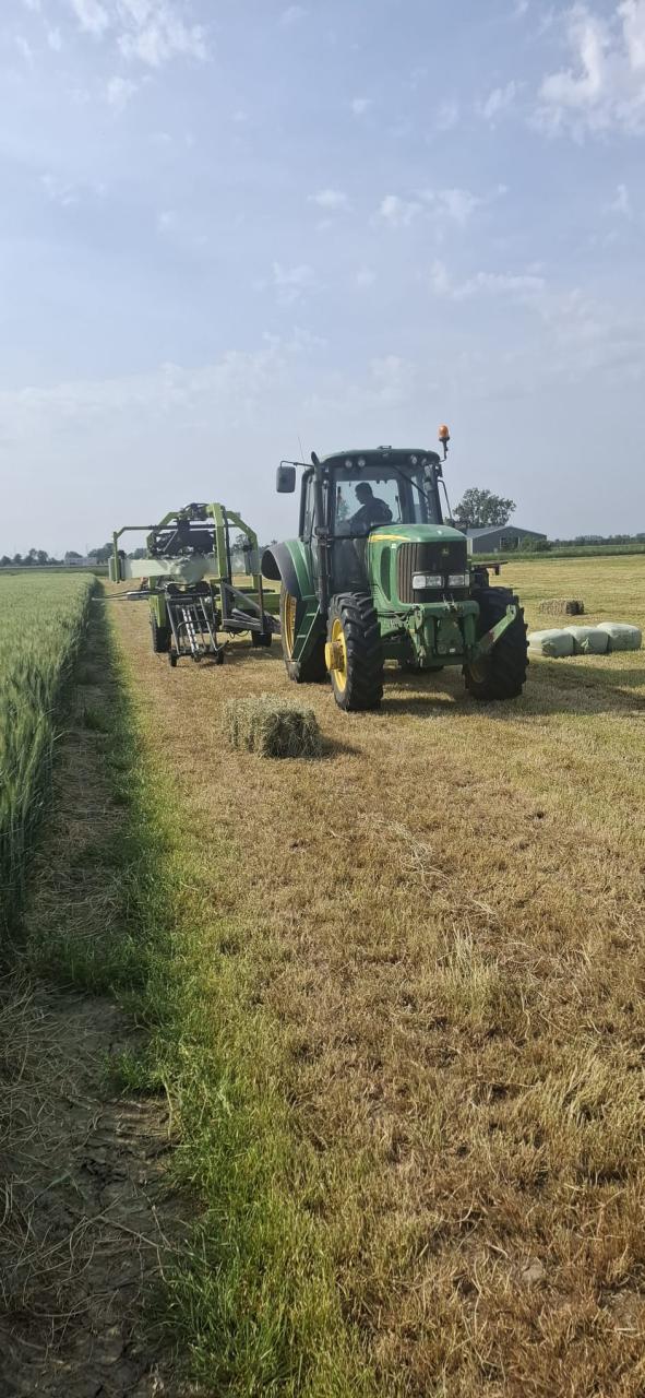 Kleine pakjes kuil, hooi, graszaadhooi & stro te koop