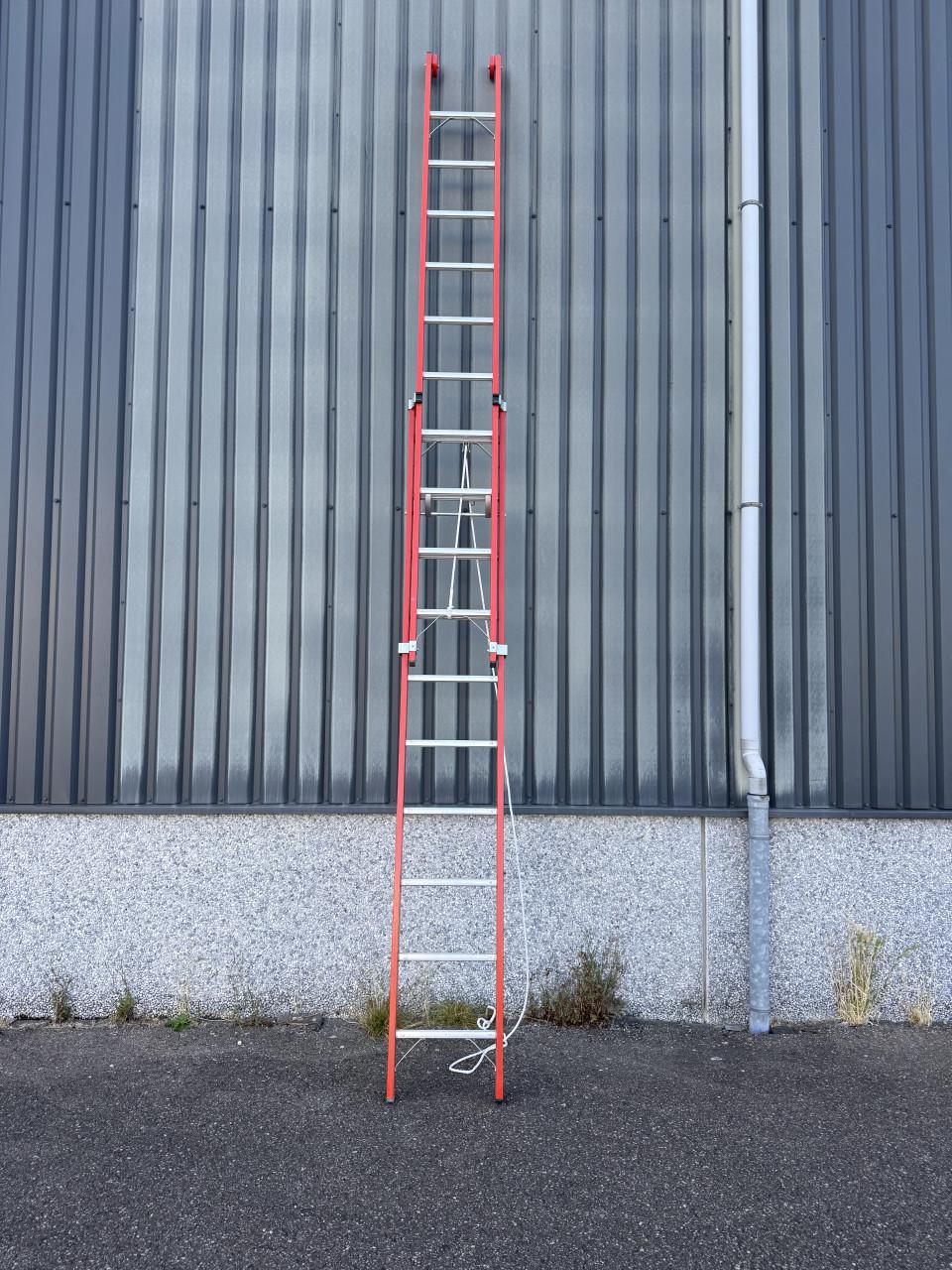 Ladder 2x10 sport kunststof NIEUW