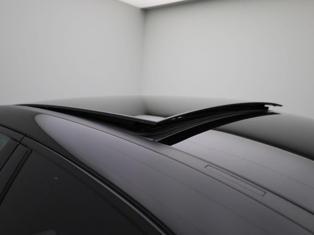 Mercedes-Benz A-Klasse 250 premium | automaat | panorama dak | virtual cock
