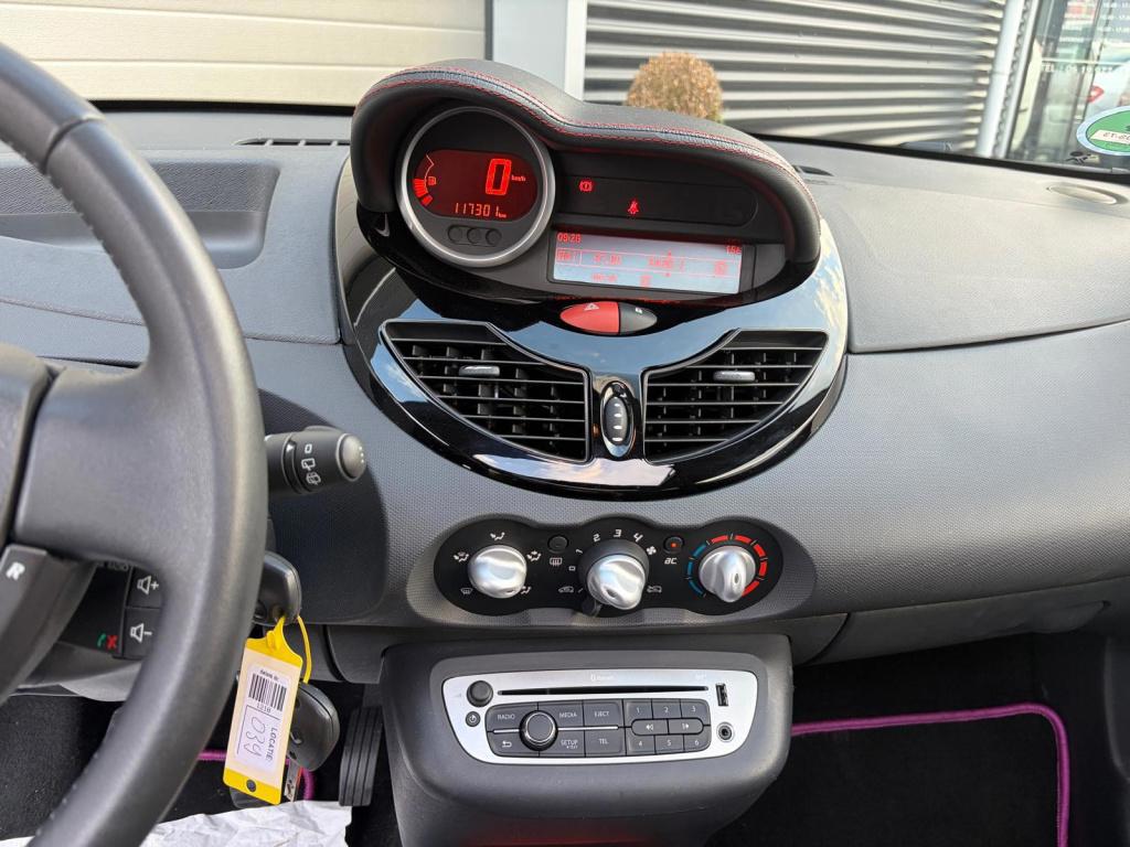 Renault Twingo 1.2 16v dynamique/pano/airco/cruise control/hele leuke auto/