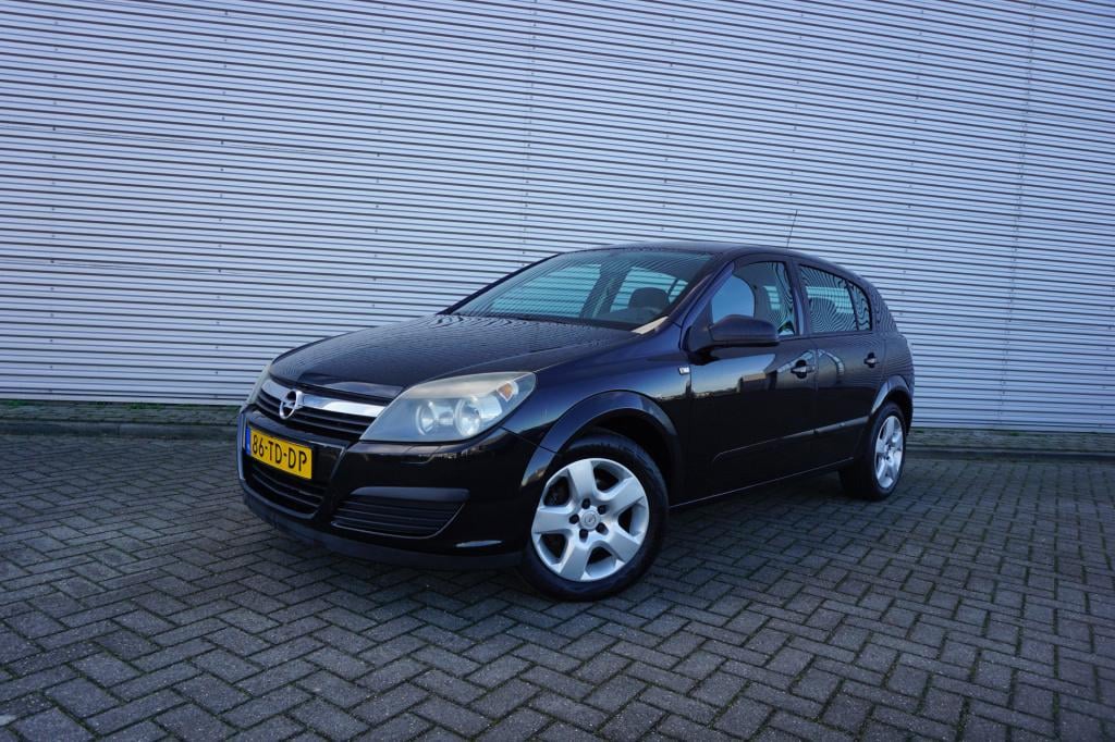 Opel Astra 1.6 edition airco / cruise / elektr. ramen / lm velgen / nap
