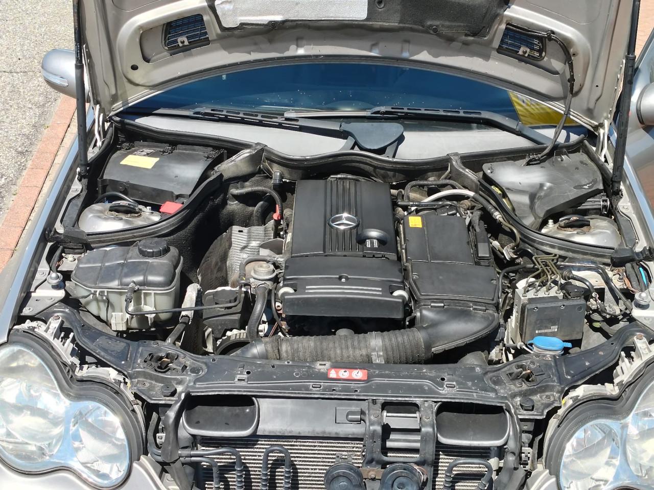 Mercedes C200K elegance 2005