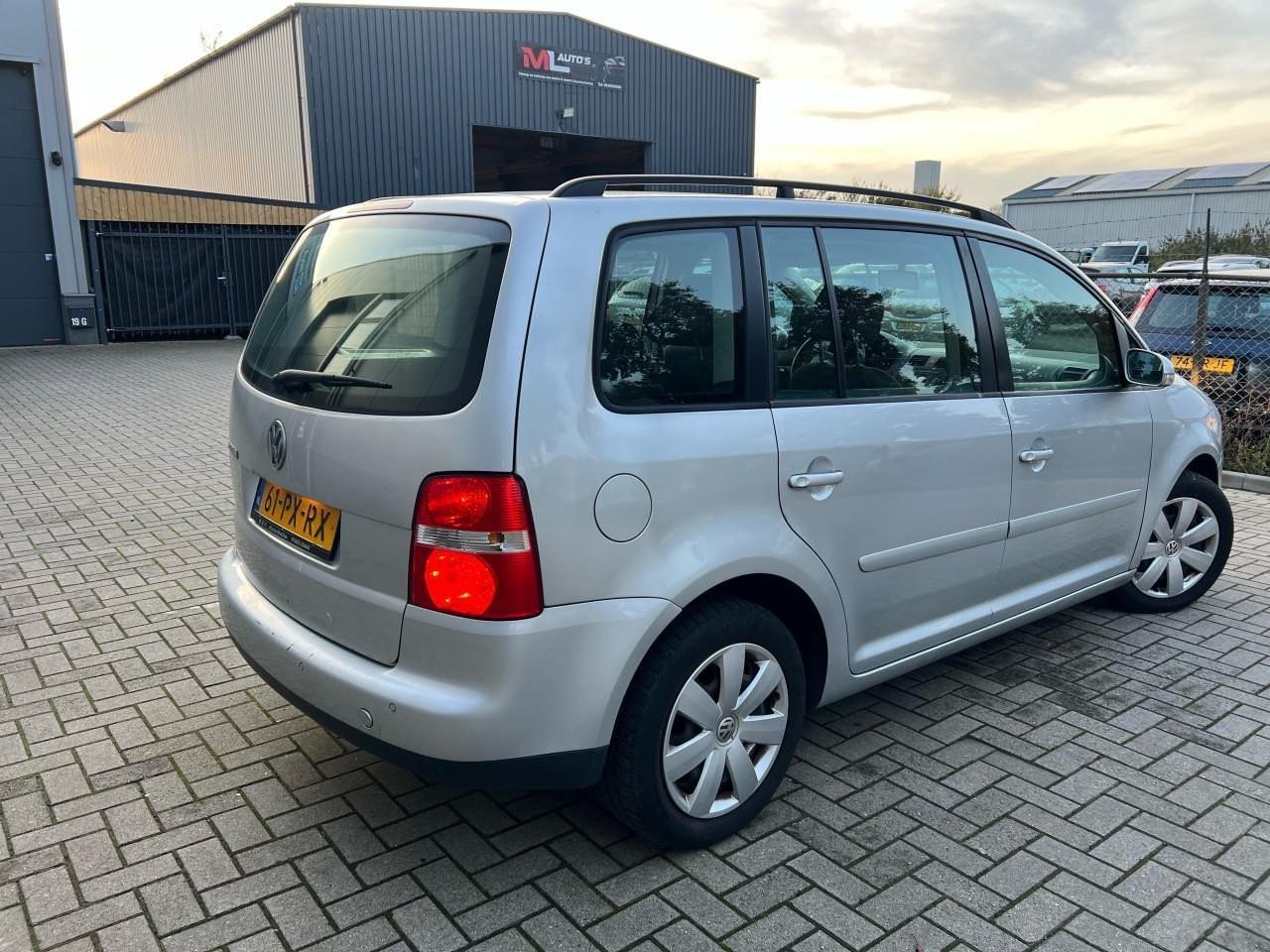 Volkswagen Touran 1.6-16V FSI Automaat