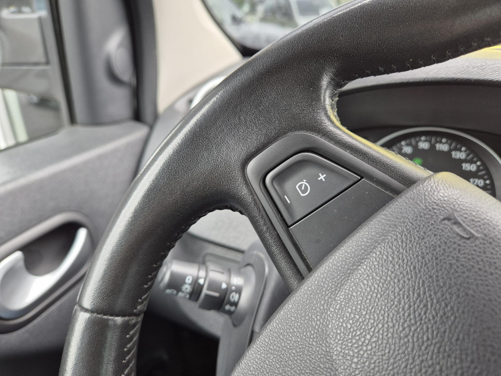 Renault Kangoo family tce 115 limited airco, cruise control, navigatie, p-s