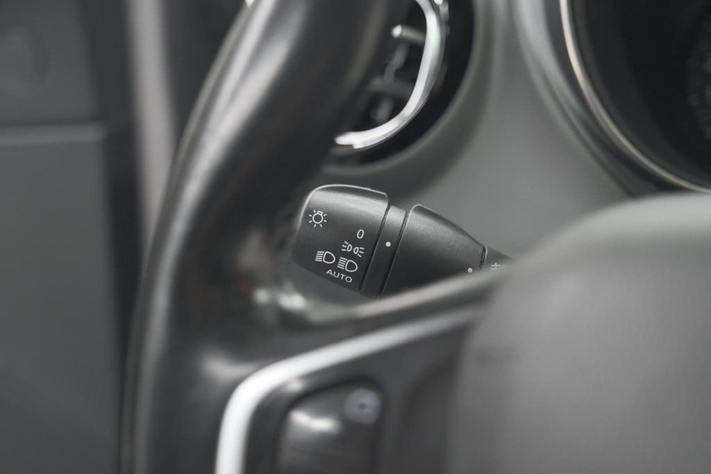 Renault Captur tce 90 intens | trekhaak | camera | navigatie | parkeersenso