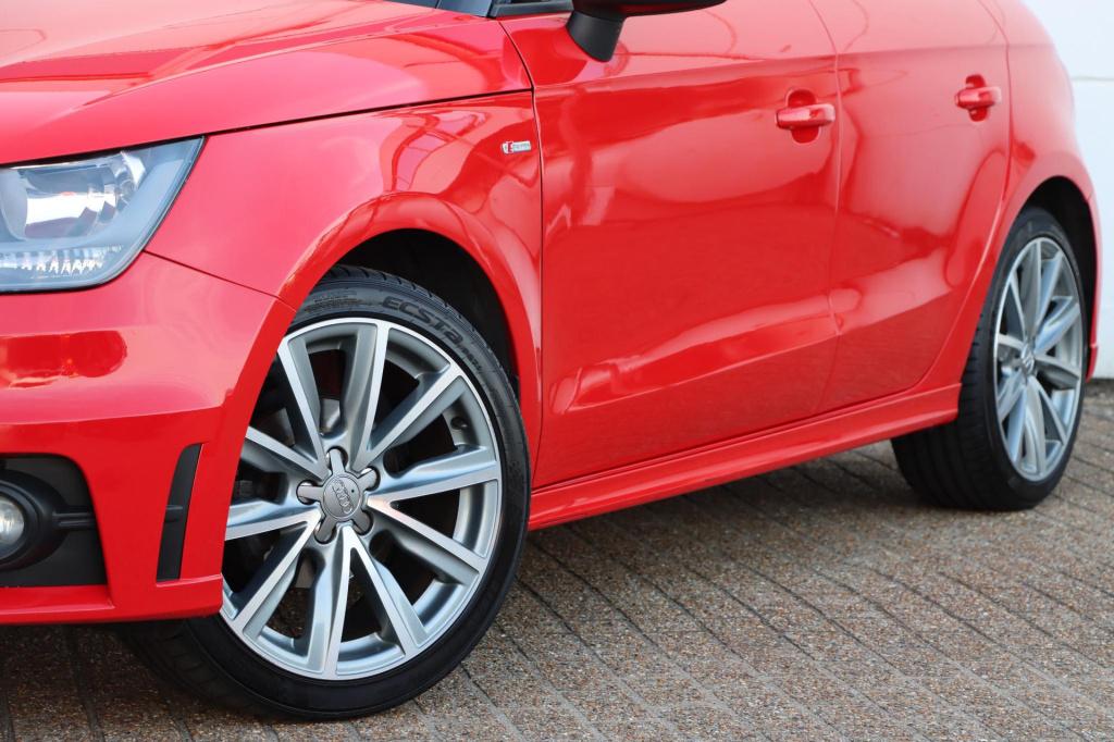 Audi A1 Sportback 1.2 tfsi admired 85pk