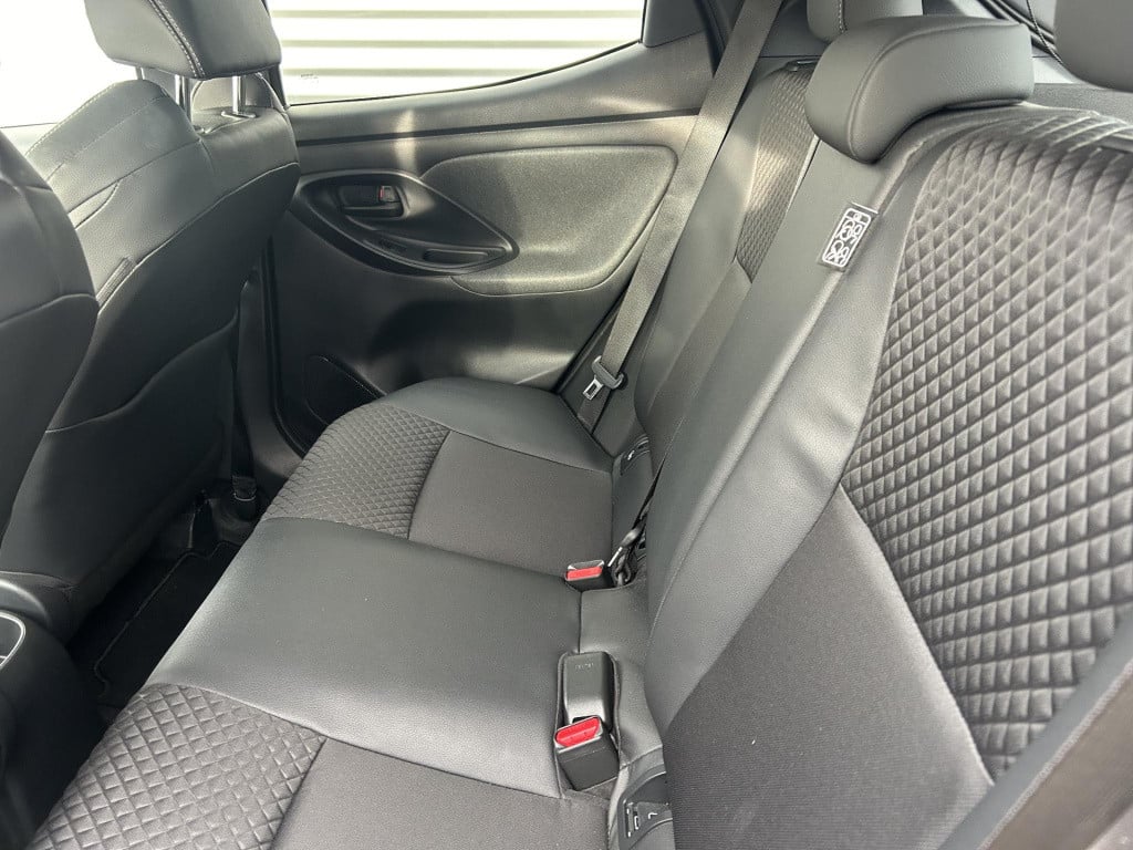 Toyota Yaris 1.5 vvt-i executive super compleet|jbl set