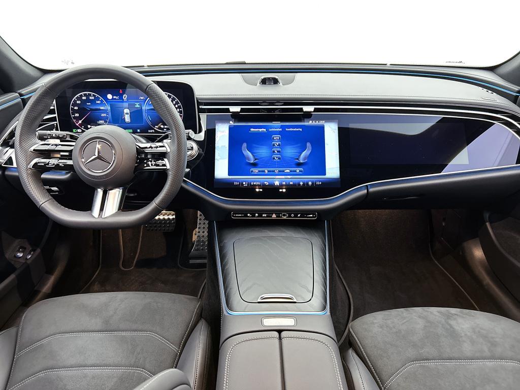 Mercedes-Benz E-Klasse estate 300 e amg plug-in hybride amg line | night pa