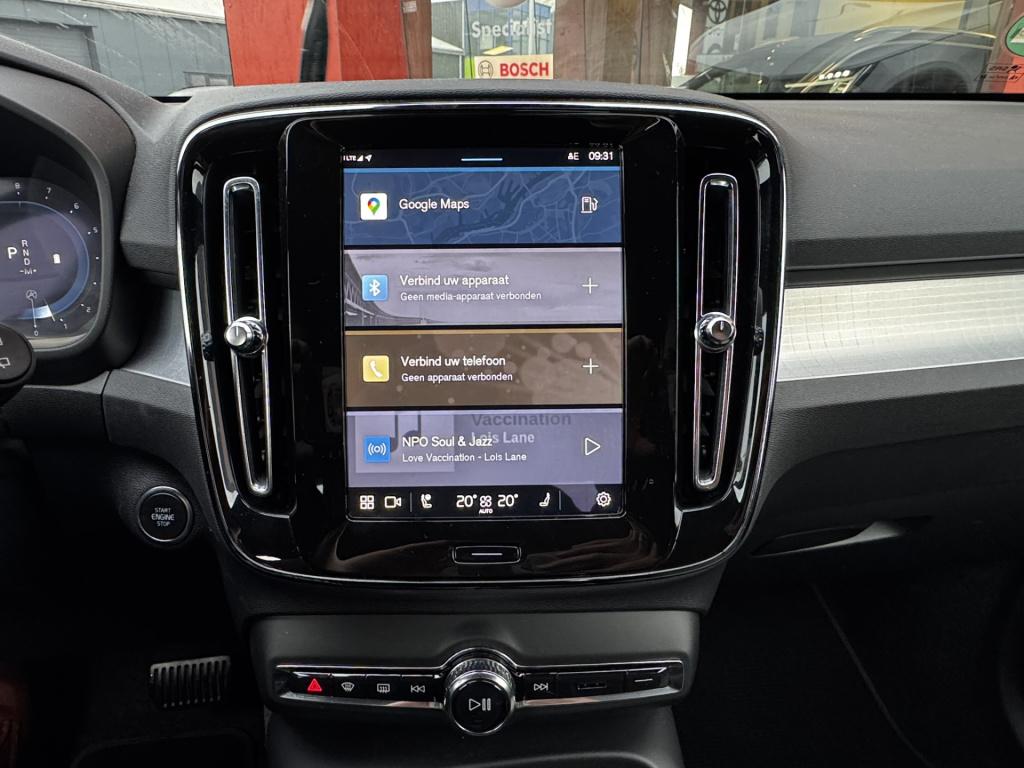 Volvo XC40 2.0 b4 plus dark | 18'' lmv | trekhaak | harman kardon