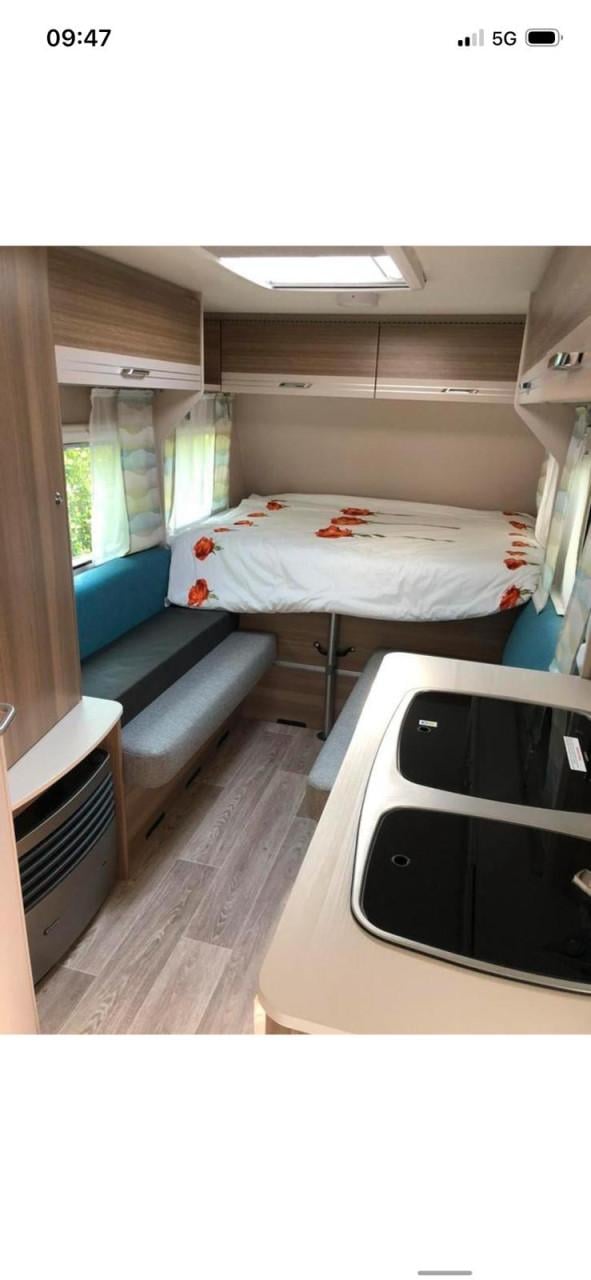 Prima onderhouden caravan (4 seizoenen gebruikt) stapelbed, 6/7 slaapplaats