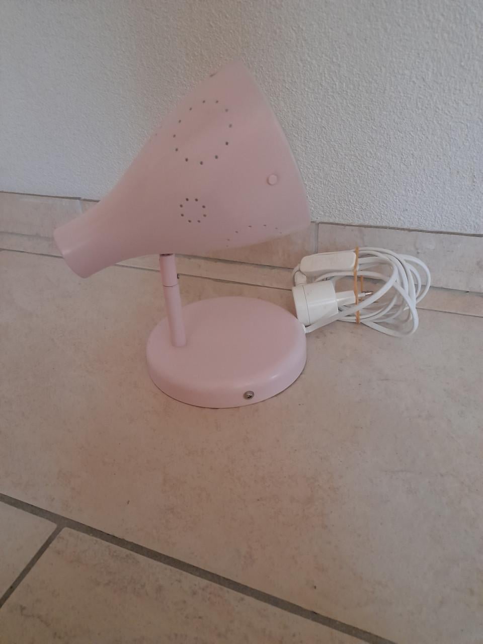 Diverse tafel / bureau lampen (in goede nette staat )  €7,50 per stuk