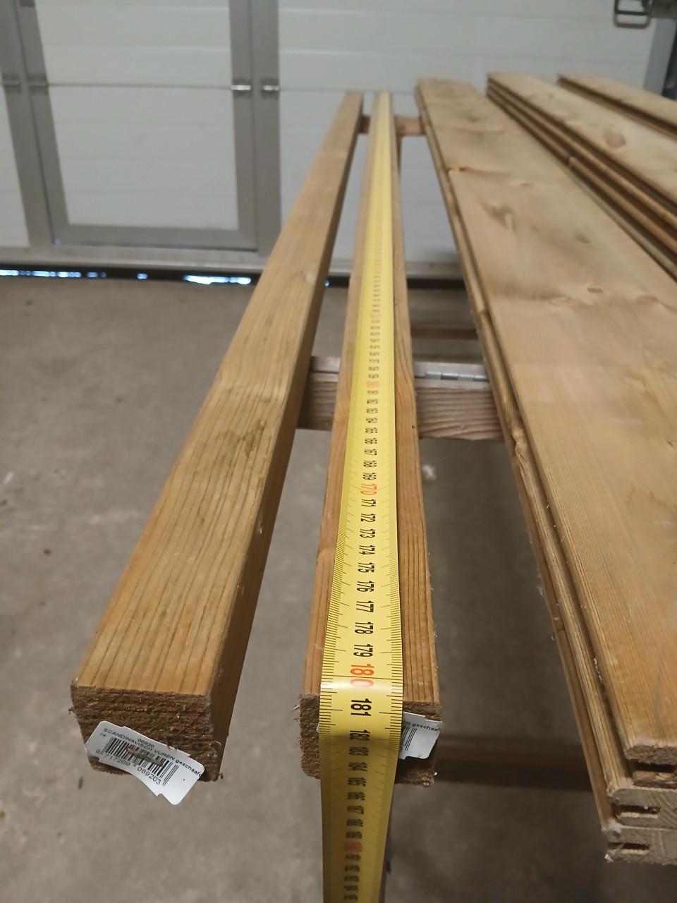 11 nieuwe planken geïmpregneerd tuinhout met mes en groef verbinding.
