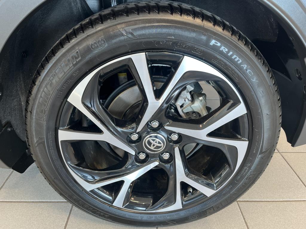 Toyota C-hr 2.0 hyb. first edition | trekhaak | lage km-stand |