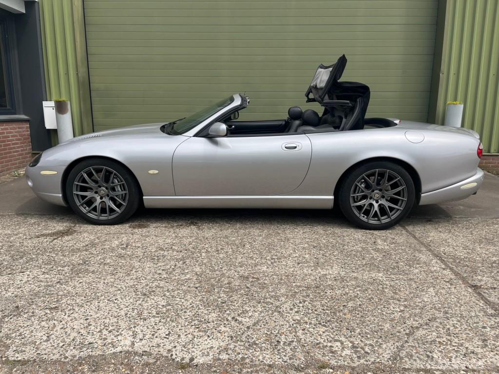 Jaguar Xk xkr 4.2 v8 supercharged convertible