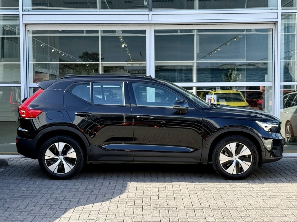 Volvo XC40 t4 211pk recharge plus bright| panodak| camera| h&k sound| elek.