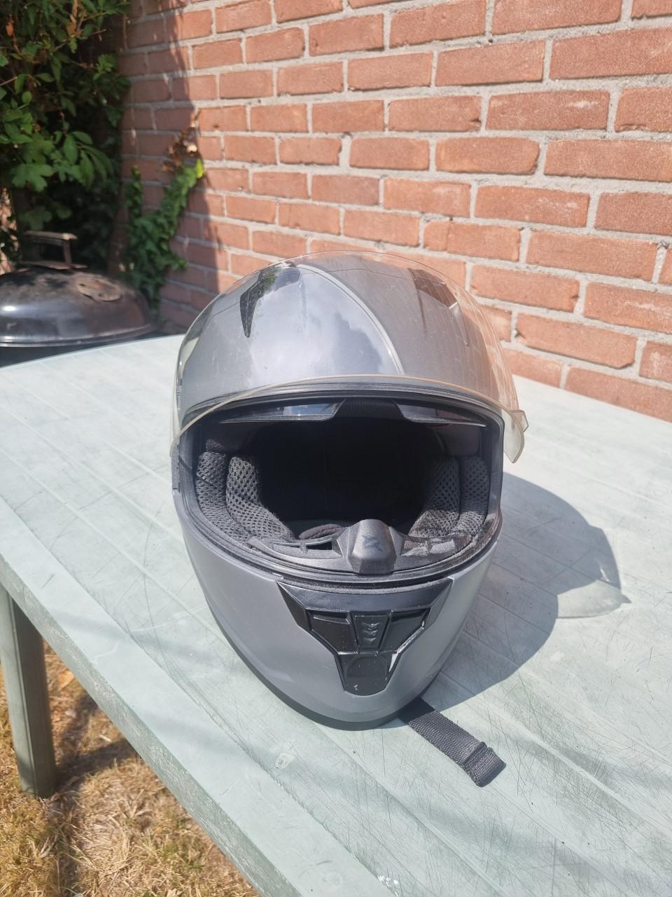 Scooter/ brommer helm
