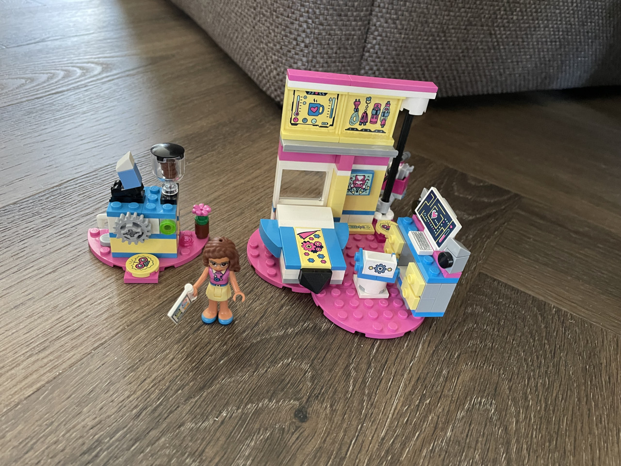 Lego Friends: Olivia's luxe slaapkamer 41329
