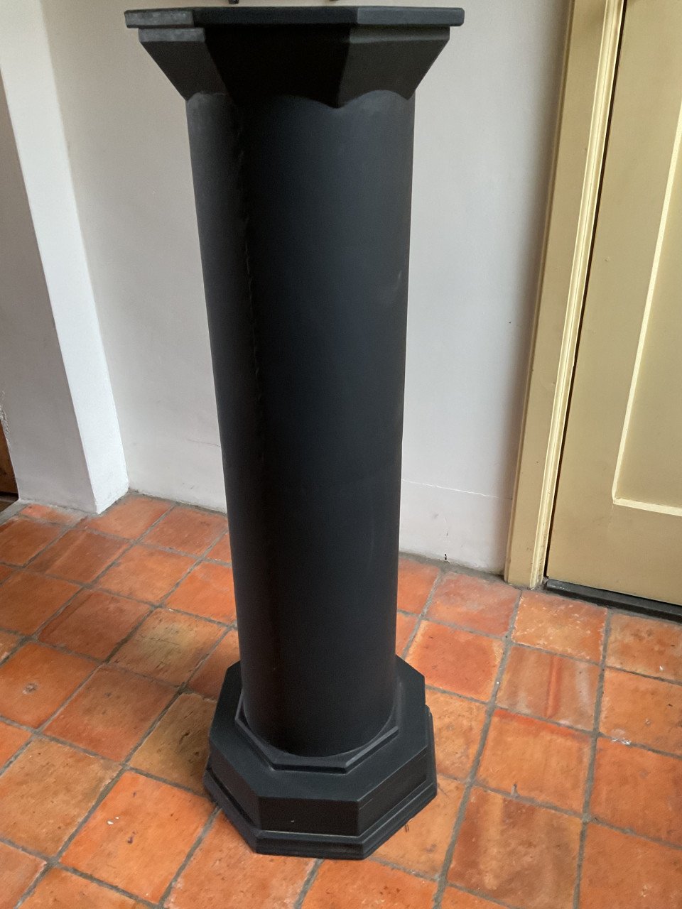 Antieke houten zuil