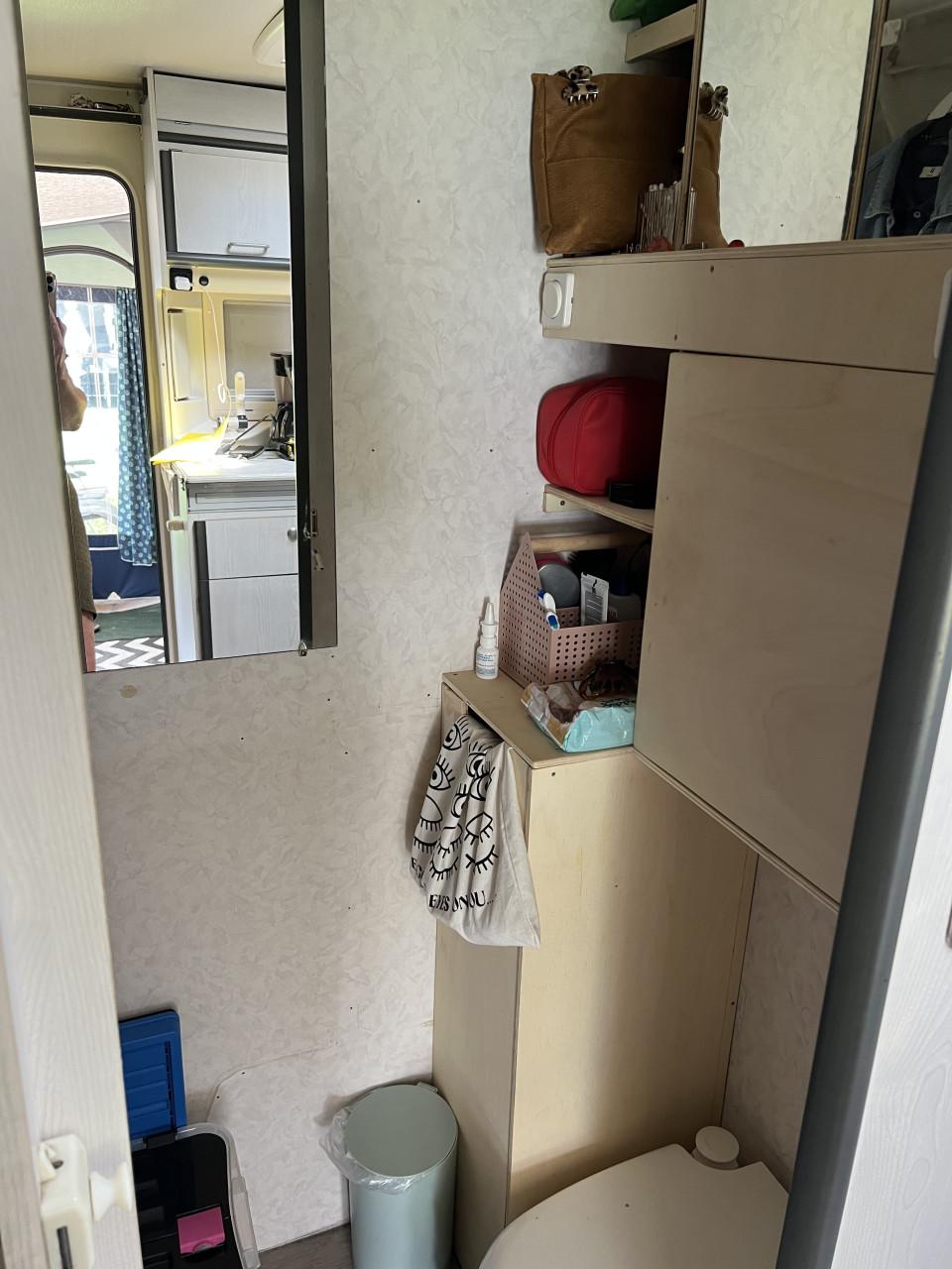 Prachtige complete Chateau Chiara caravan