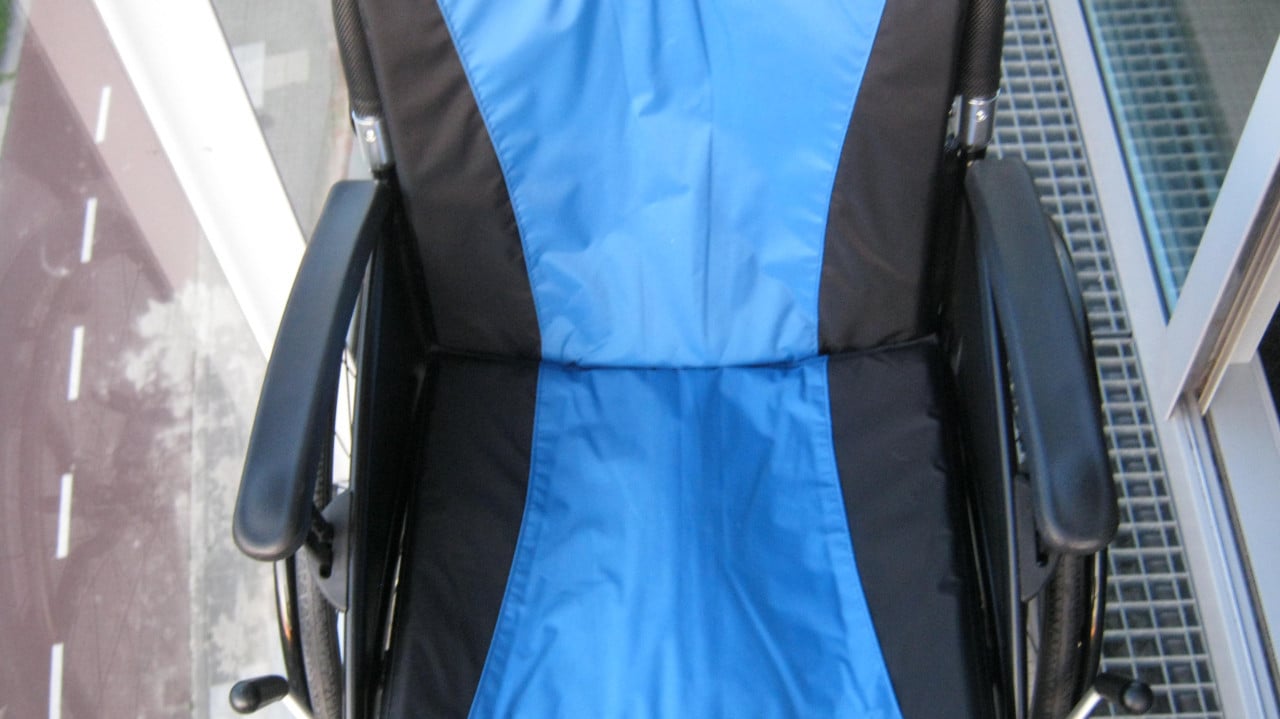 TE KOOP TRAVIXX ROLSTOEL VOOR 150 EURO