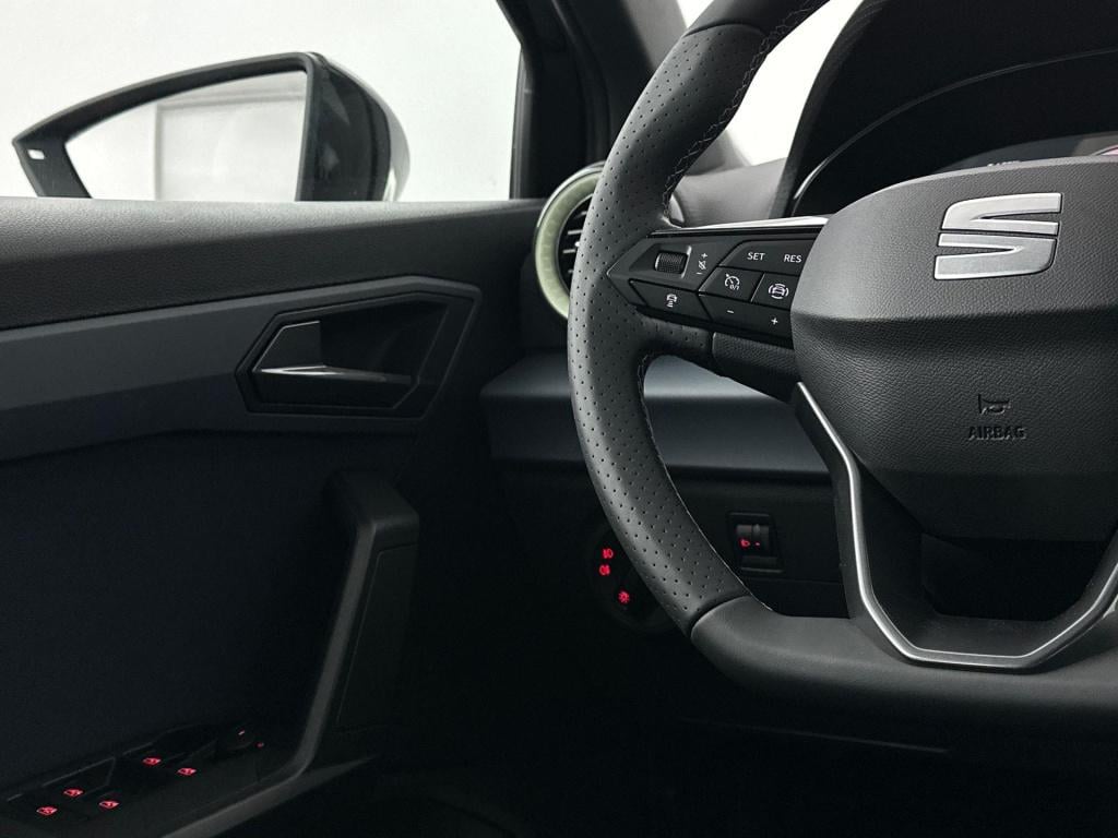 Seat Arona style 1.0 ecotsi 70 kw / 95 pk suv 5 versn. handba