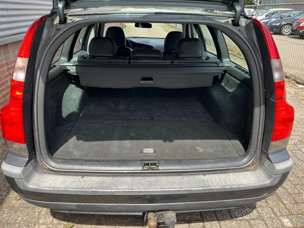 Volvo V70 2.4 comfort line | trekhaak | youngtimer