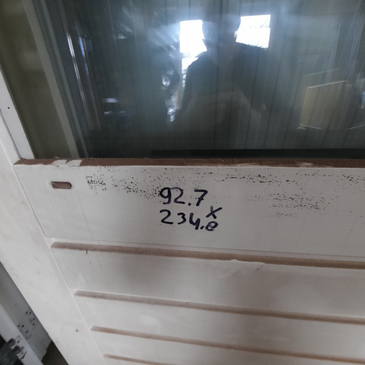 Partij nieuwe voordeuren 204.5 x 92.7 ook andere maten