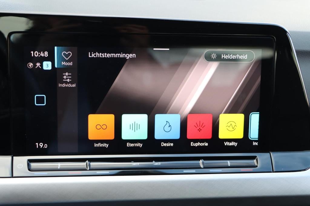 Volkswagen Golf 1.0 tsi life