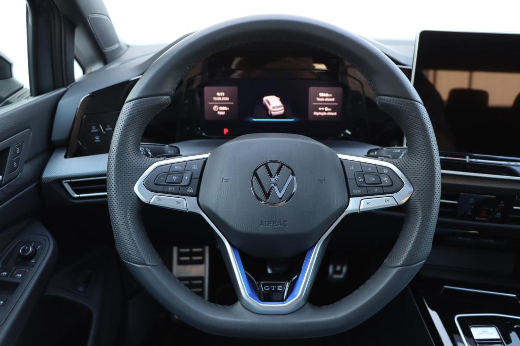 Volkswagen Golf 1.5 ehybrid gte black style 272pk dsg6