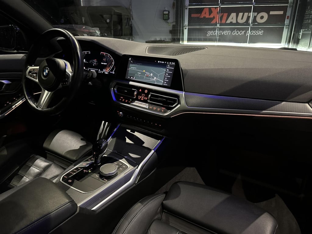 BMW 3-serie touring 320i high executive m-pakket *pano*hud*