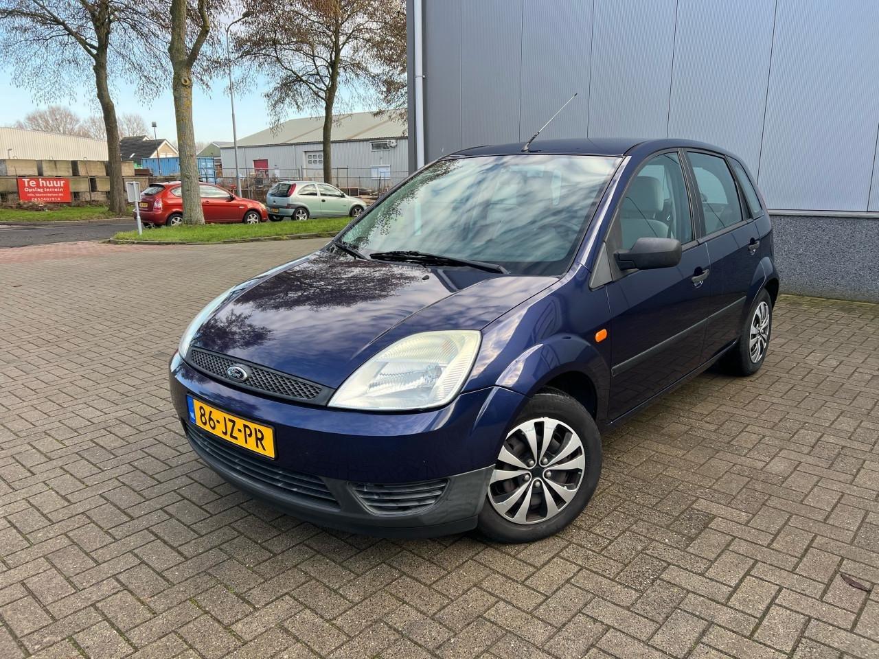 Ford Fiesta 1.3 Core 143.186KM Jaar Apk