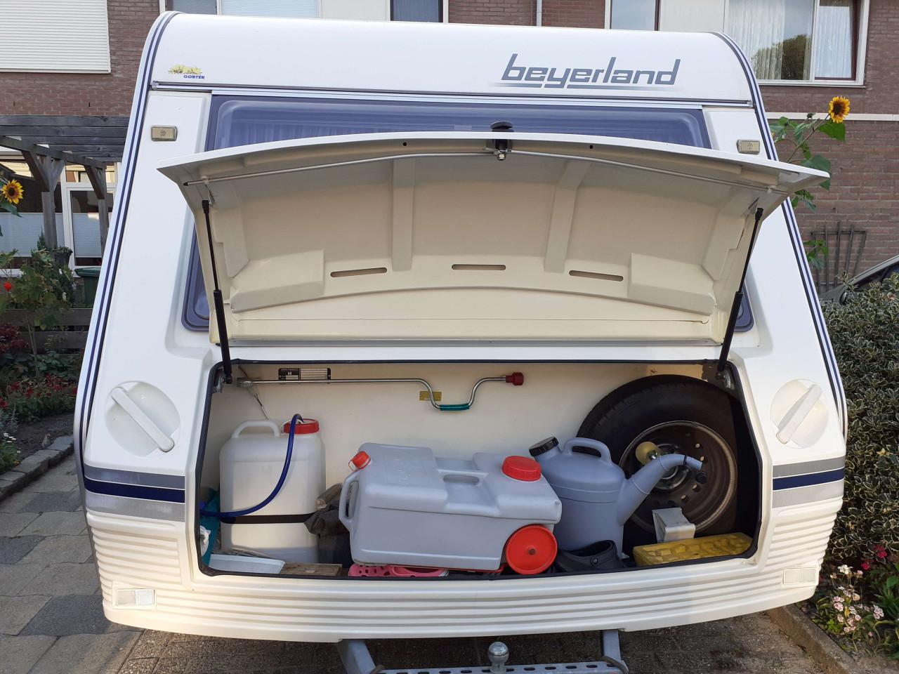 TE KOOP; Beijerland 2000  type Vitesse 400-2