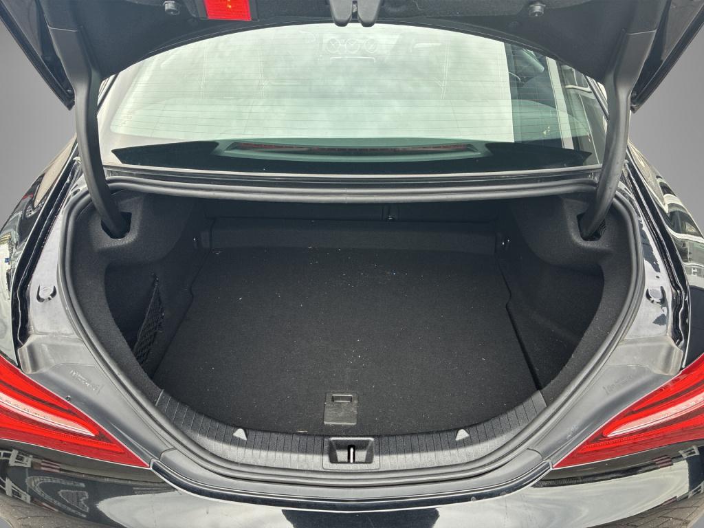 Mercedes-Benz Cla 180 business solution | automaat | navigatie | stoelverwa