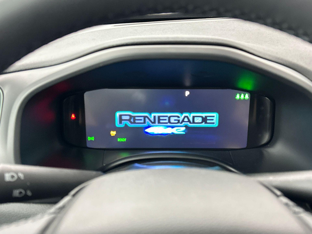 Jeep Renegade 4xe 240 plug-in hybrid electric the north star | full option 