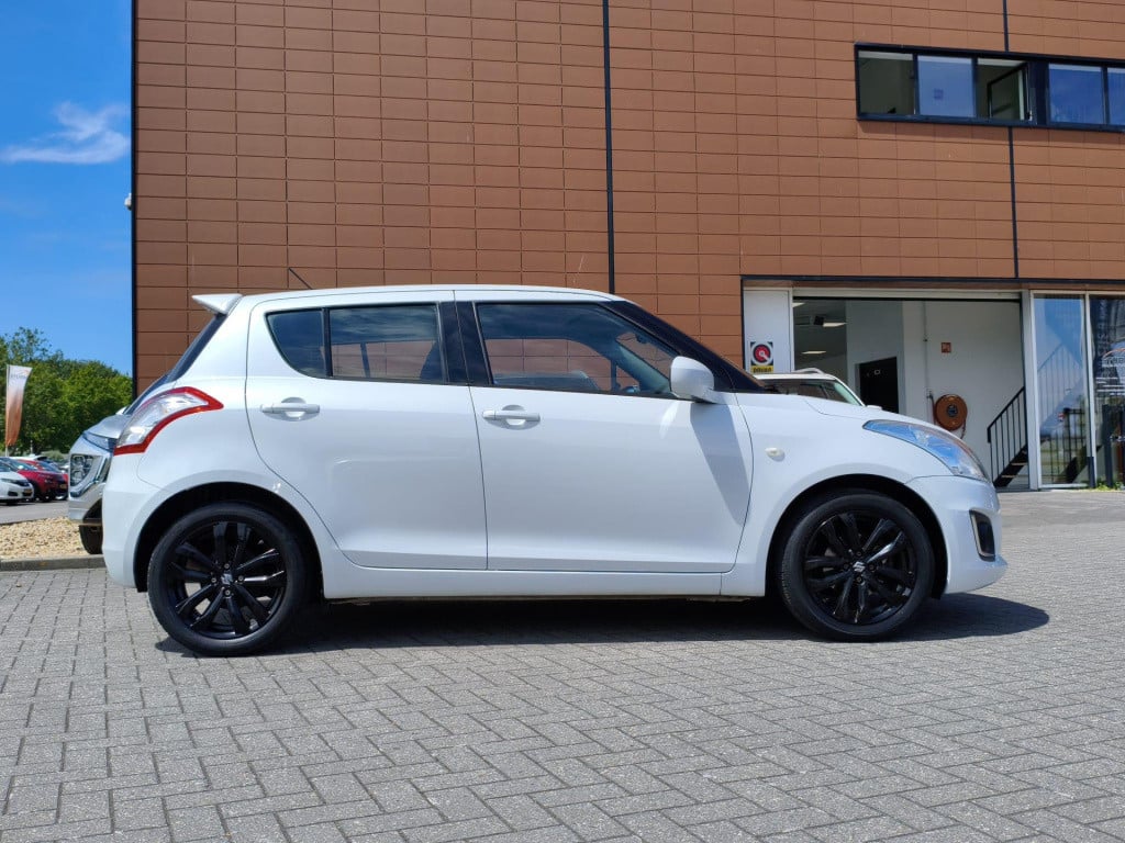 Suzuki Swift 1.2 bandit easss
