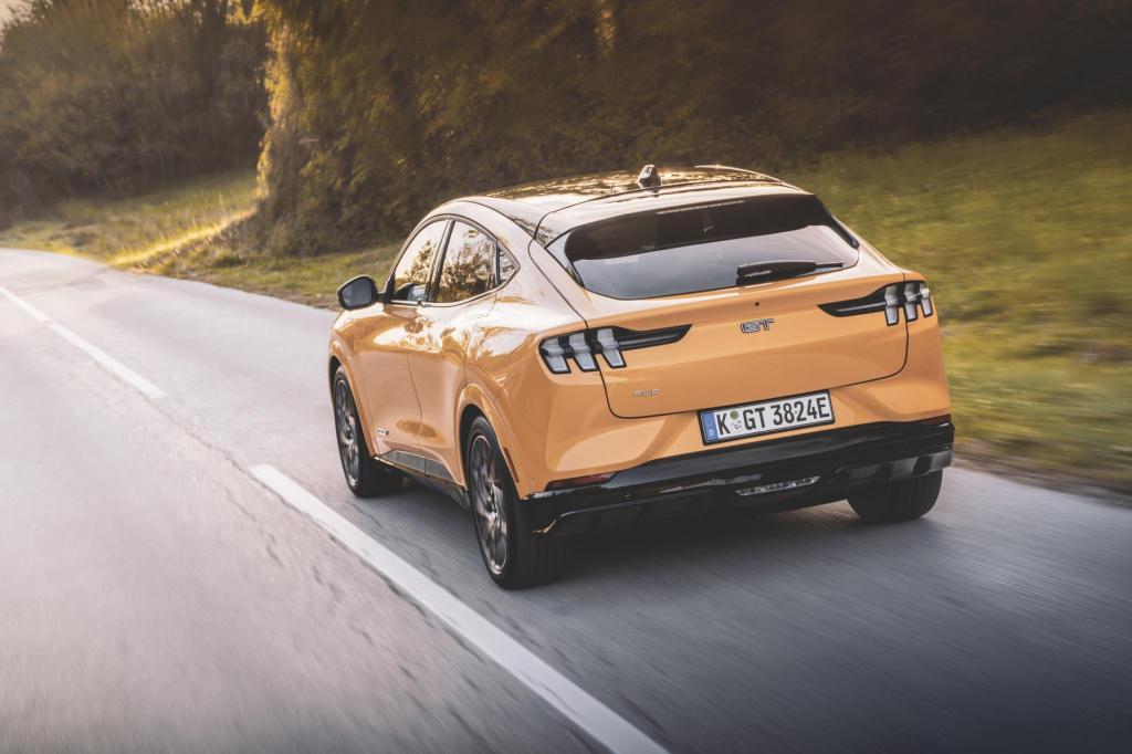 Ford Mustang Mach-e gt extended awd 98 kwh | €5000.- korting | nieuw te bes