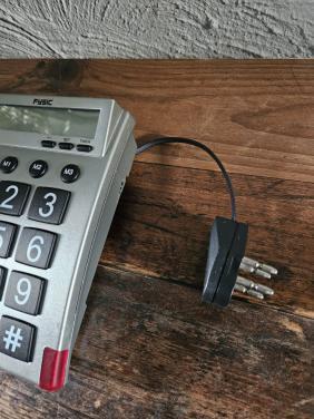 Fysic seniorentelefoon met grote toetsen, nette staat