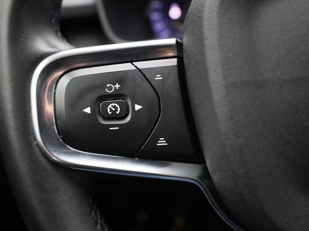 Volvo XC40 recharge core | automaat | apple carplay / android auto | virtua