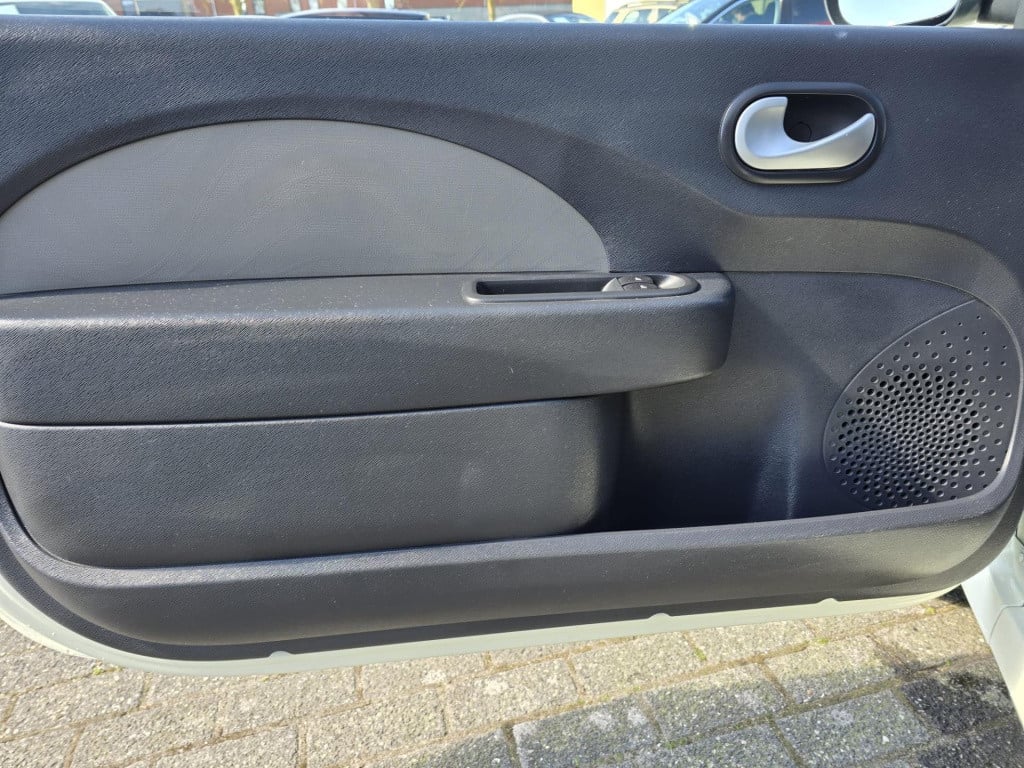 Renault Twingo 1.2-16v authentique