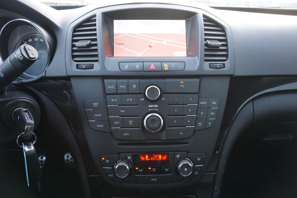 Opel Insignia sports tourer 1.6 t cosmo climate / navi / cruise / leder / p