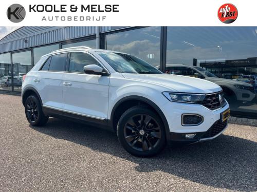 Volkswagen T-roc 1.5 tsi 150pk t-roc sport | dsg | trekhaak | led