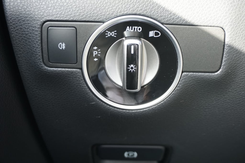 Mercedes-Benz B-Klasse 180 ambition style l facelift uitvoering l xenon l p