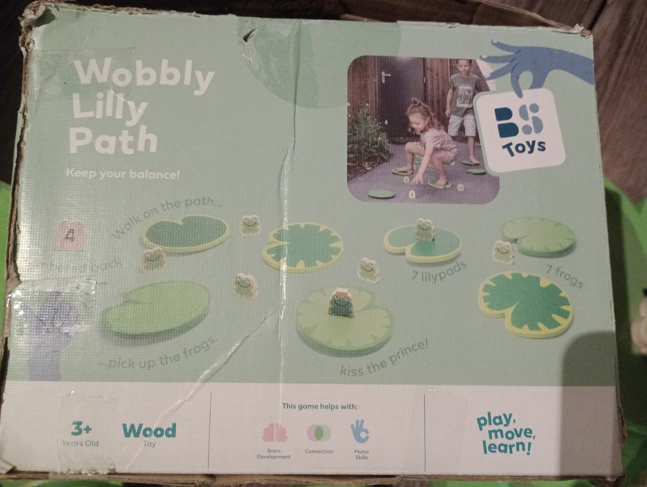 Wobbely Lilly path
