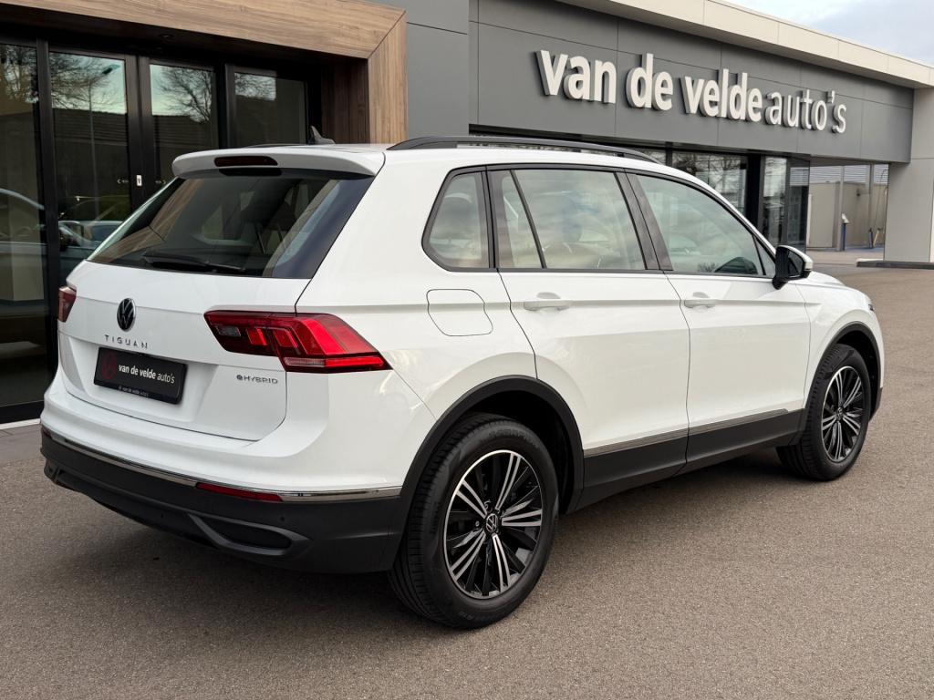 Volkswagen Tiguan 1.4 tsi dsg ehybrid life | leder | trekhaak | 360 camera 
