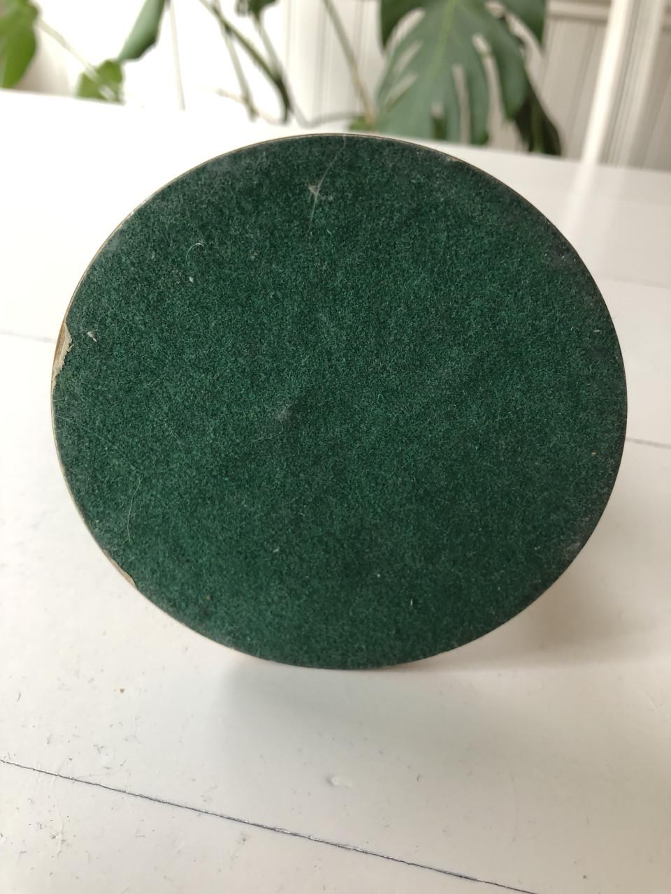 Mooie brocante bewerkte messing kandelaar