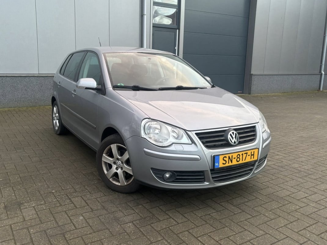 Volkswagen Polo 1.2-12V Trendline CRUISE CONTROL /AIRCO
